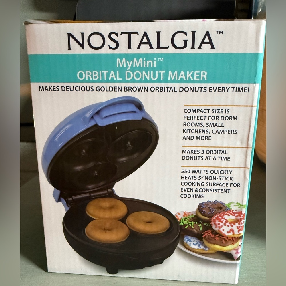 Nostalgia MyMini Blue Donut Maker